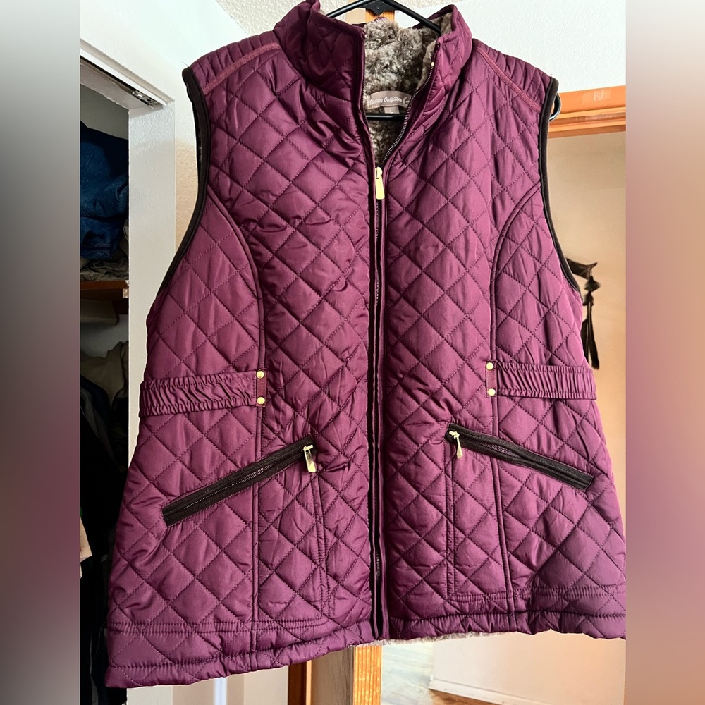 Women's Quilted Vest in Rich Purple